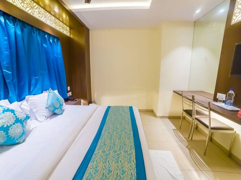 Hotel Oyo 9053 Capital Residency
