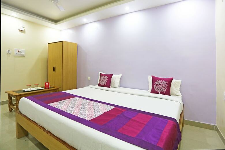Oyo 4101 Hotel D P International