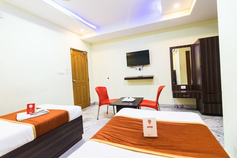 Hotel Oyo 7317 Sree Darshini