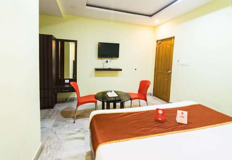 Hotel Oyo 7317 Sree Darshini