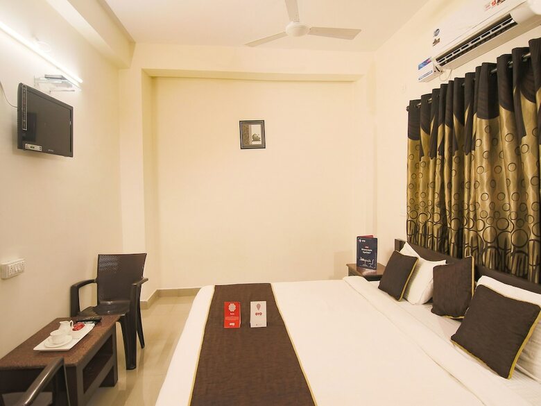 Hotel Oyo 10043 Srk Guesthouse