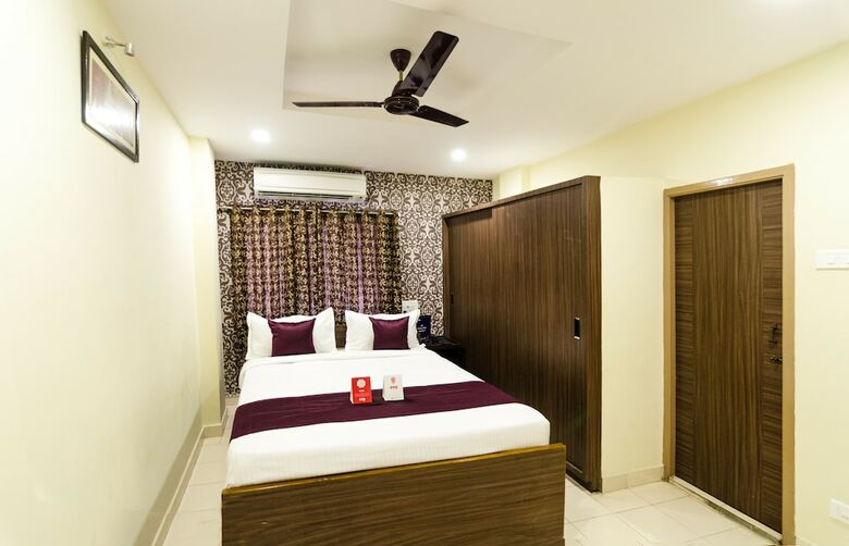 Hotel Oyo 8671 Sri Krishna Residency
