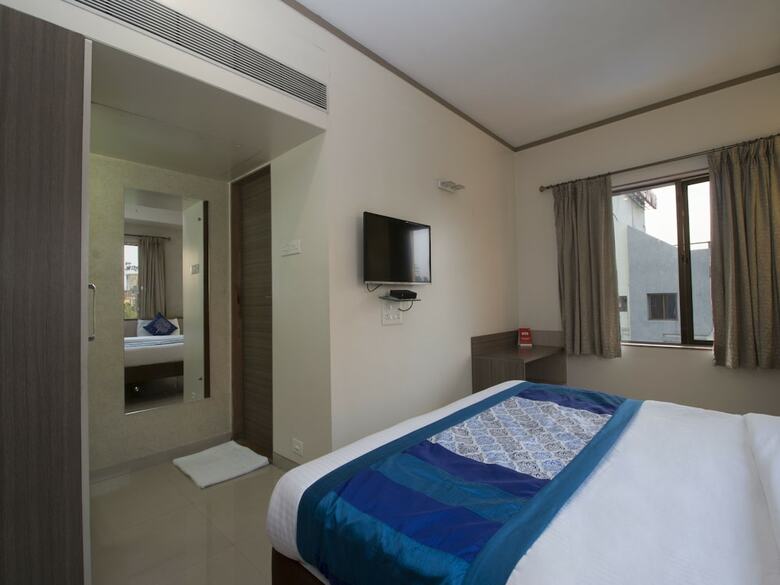 Oyo 3716 Hotel Kapil Residency