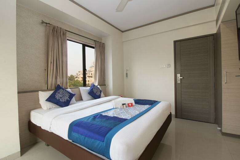 Oyo 3716 Hotel Kapil Residency