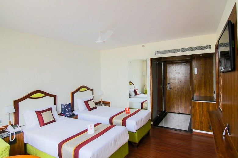 Oyo 9210 Hotel Blak & Wite
