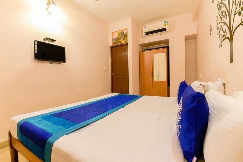 Oyo 11404 Hotel Tri Star Regency