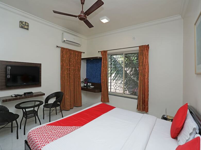 Hotel Oyo 7275 Excellent Homes