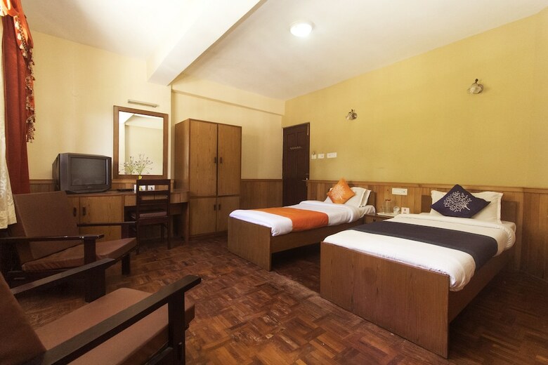 Hotel Oyo 10587 Vanjula Residency