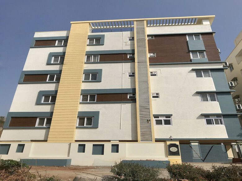 Oyo 10595 Hotel Mirras
