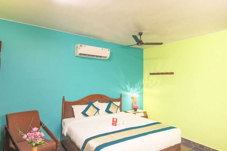 Oyo 10709 Hotel Sbt