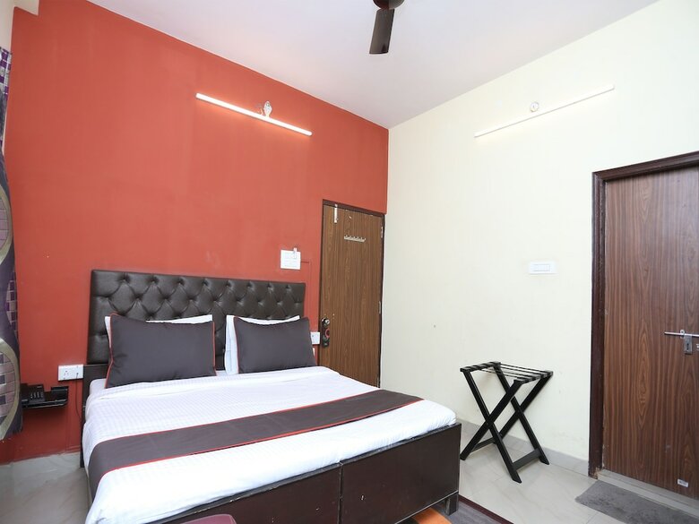 Hotel Oyo Flagship 128 Aiims Bhu
