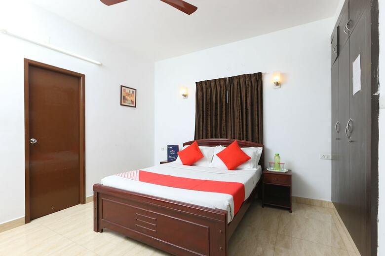 Hotel Oyo 20005 Silverkey Karappakam