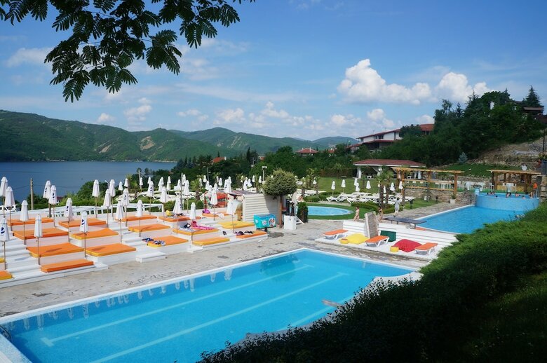 Glavatarski Han Hotel