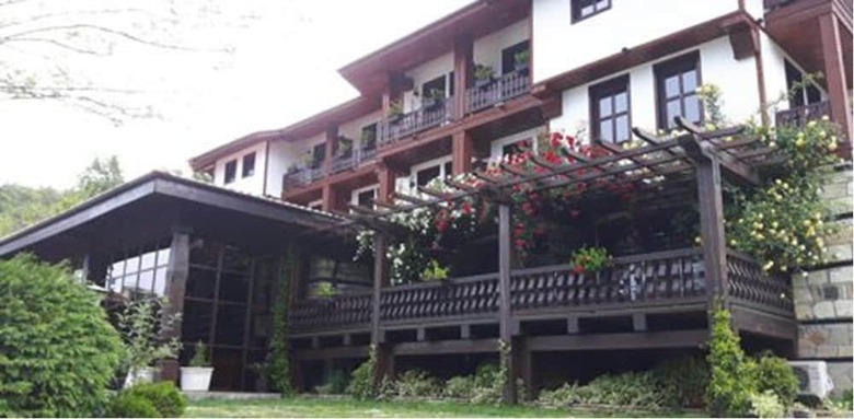 Glavatarski Han Hotel