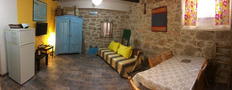 Apartamentos Murter Voltera