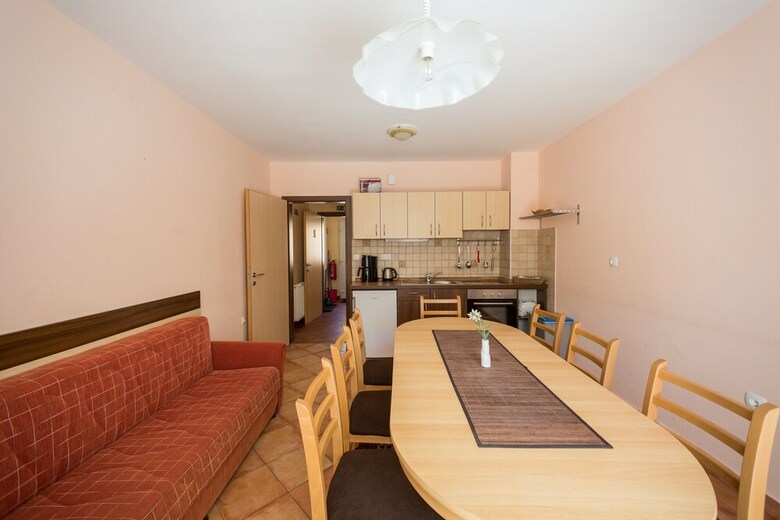 Hotel Apartment House Berghi