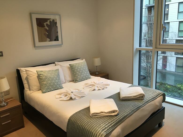 Apartamentos Still Life Tower Hill Deluxe