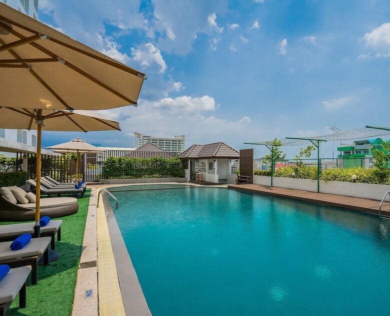 Rattanachol Hotel