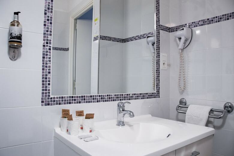 Hotel H�tel Le Tivoli
