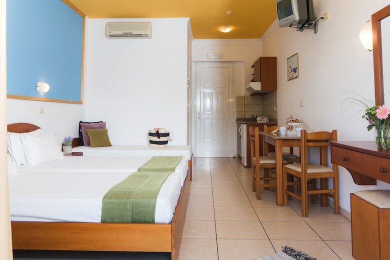 Apartamentos Yiannis Manos