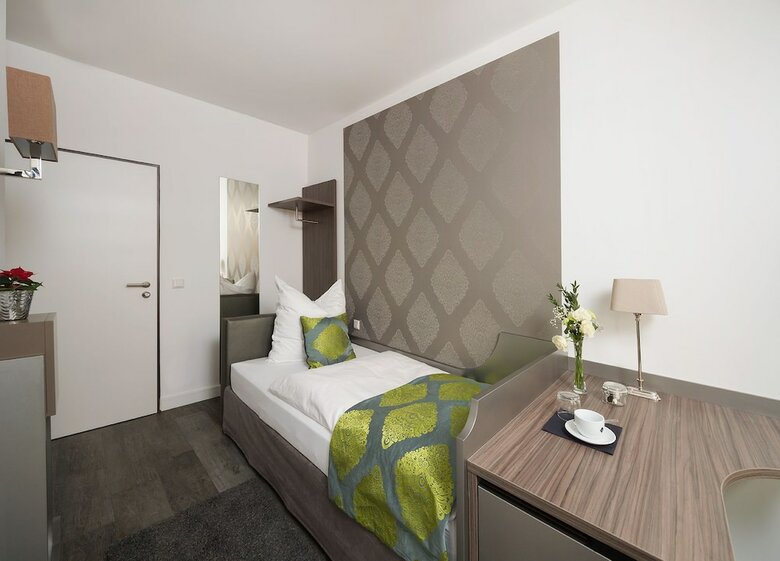 Hotel Boardinghouse Haus Am H�hnerdieb