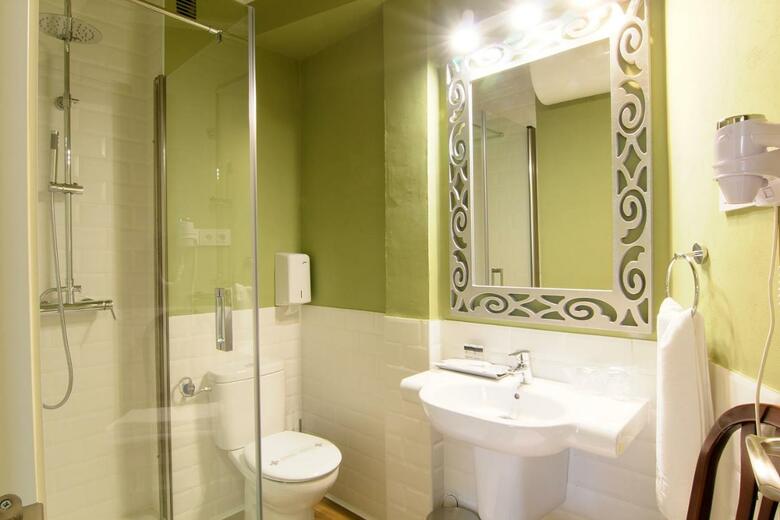 Hostal Los Casta�uelos