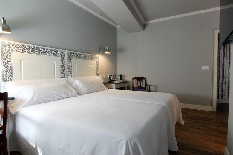 Hostal Los Casta�uelos