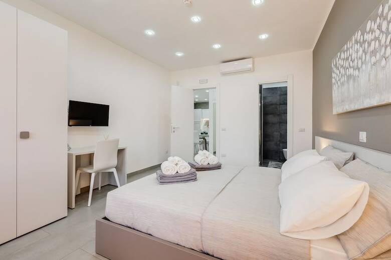 San Pietro Vatican Apartments