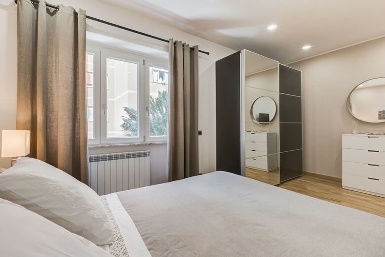 San Pietro Vatican Apartments