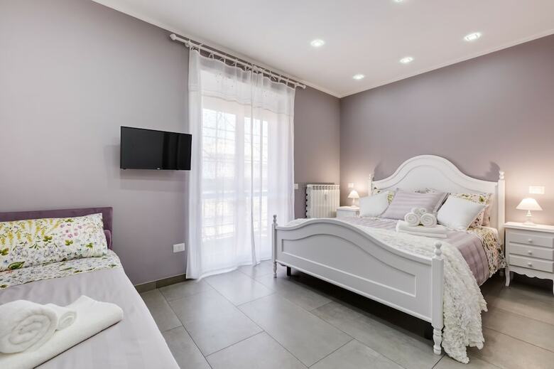 San Pietro Vatican Apartments