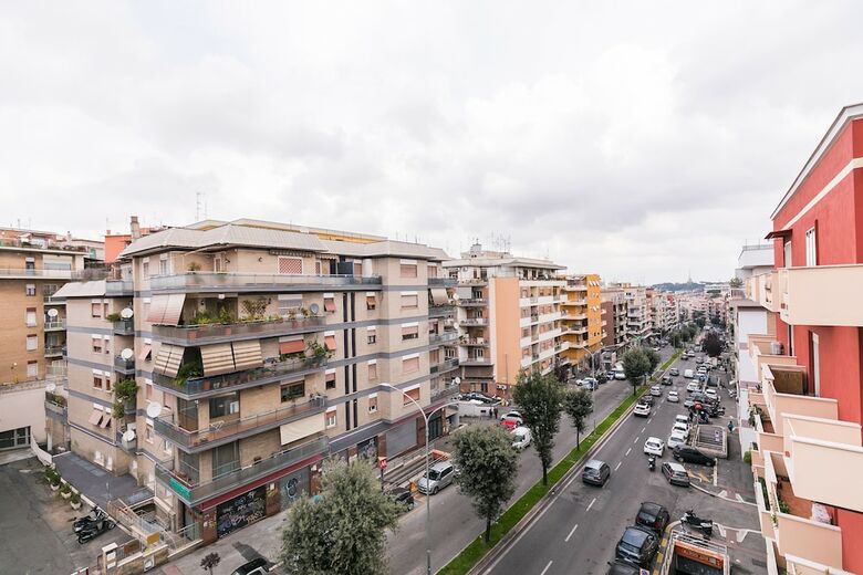San Pietro Vatican Apartments