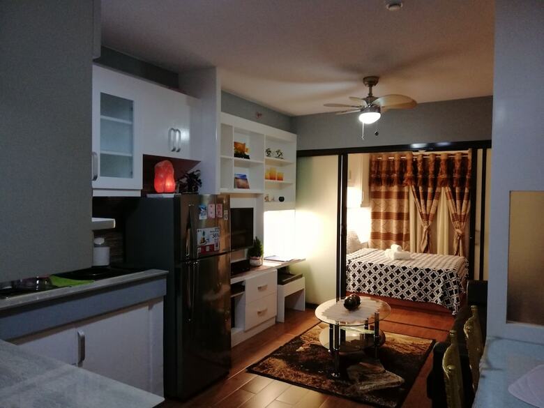 1br Unit For Rent One Oasis Condominium