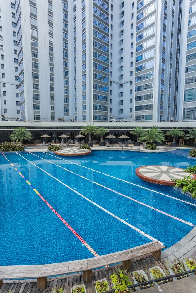 Aparthotel The Alpha Suites