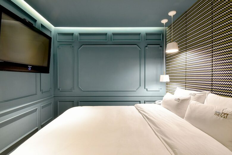 Hotel The M