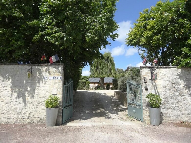 Bed & Breakfast Hebergement Insolite La Naomath