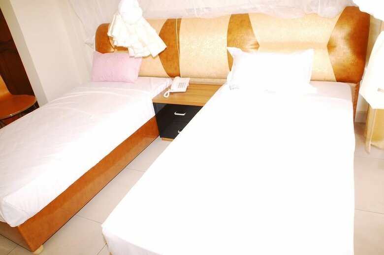 J-frigh Hotel
