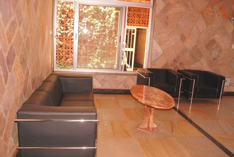 Seb Hotel