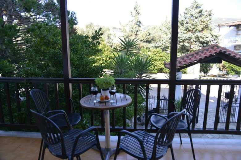 Hotel Anofli Accommodation