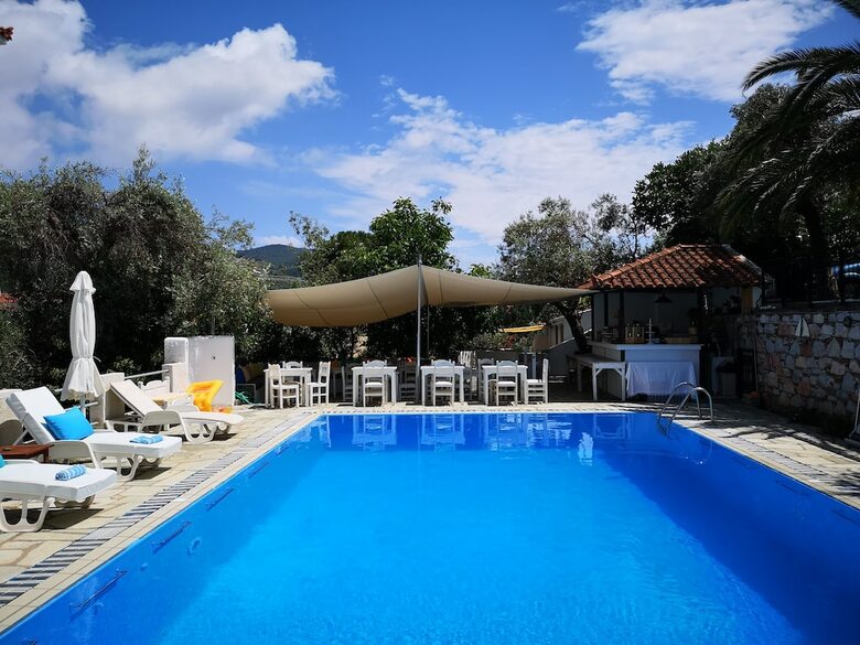 Hotel Anofli Accommodation