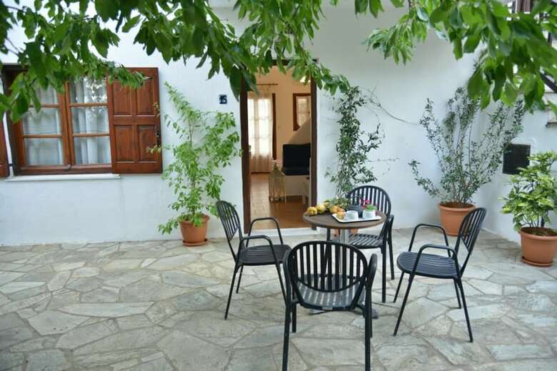 Hotel Anofli Accommodation