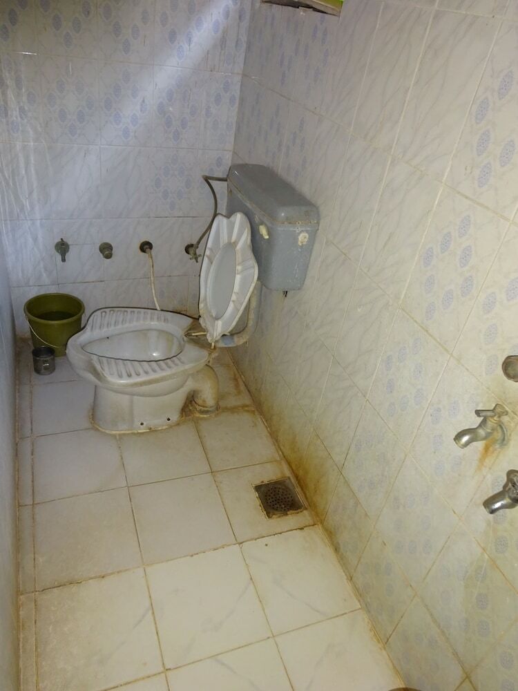 Hotel Shantinath Palace