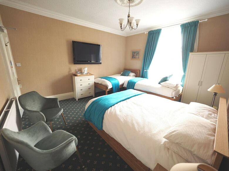 Hotel The Cowrie Guest House