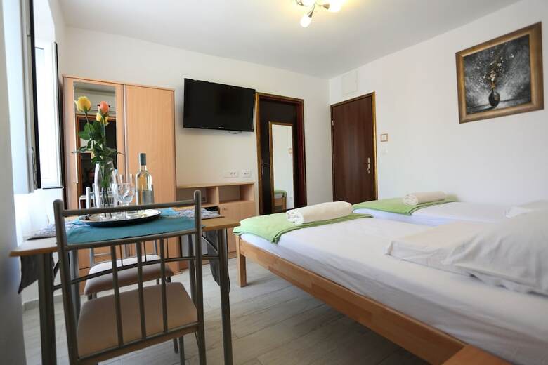 Hotel Golden Gate Rooms