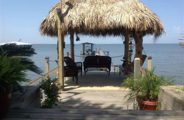 Bed & Breakfast Come Friday Cottages On The Bay