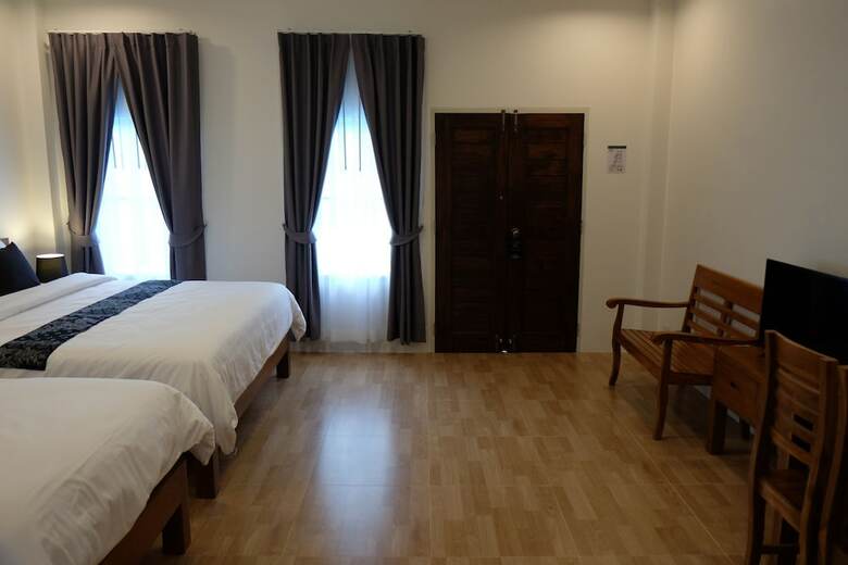 Hotel The Besavana Phuket