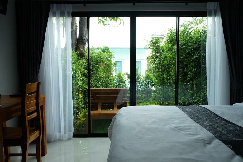Hotel The Besavana Phuket