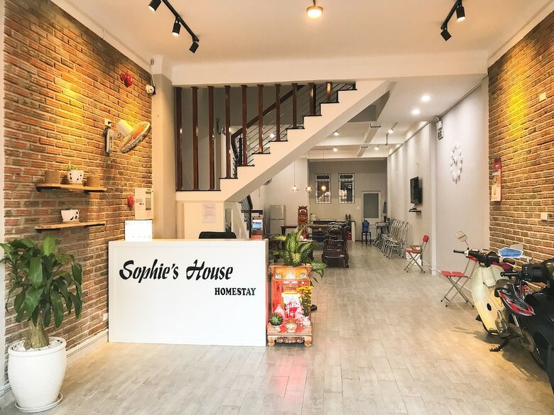 Hostal Sophie's House