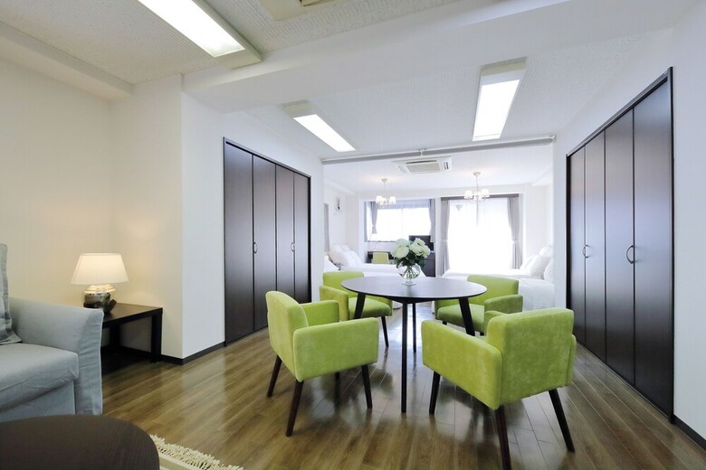 Apartamentos Osaka Namba Rakuraku Hotel