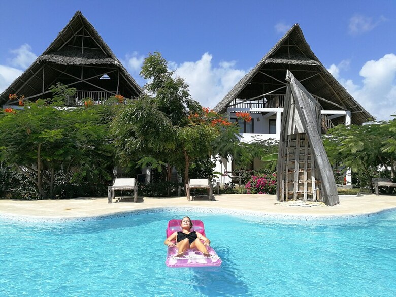 Apartamentos Breeze Residence