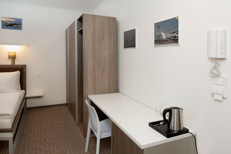 Sky Hotel Prague